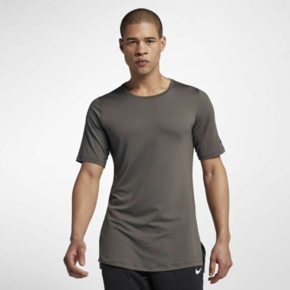 ❗️NWT❗️Nike shirt (dry fit)